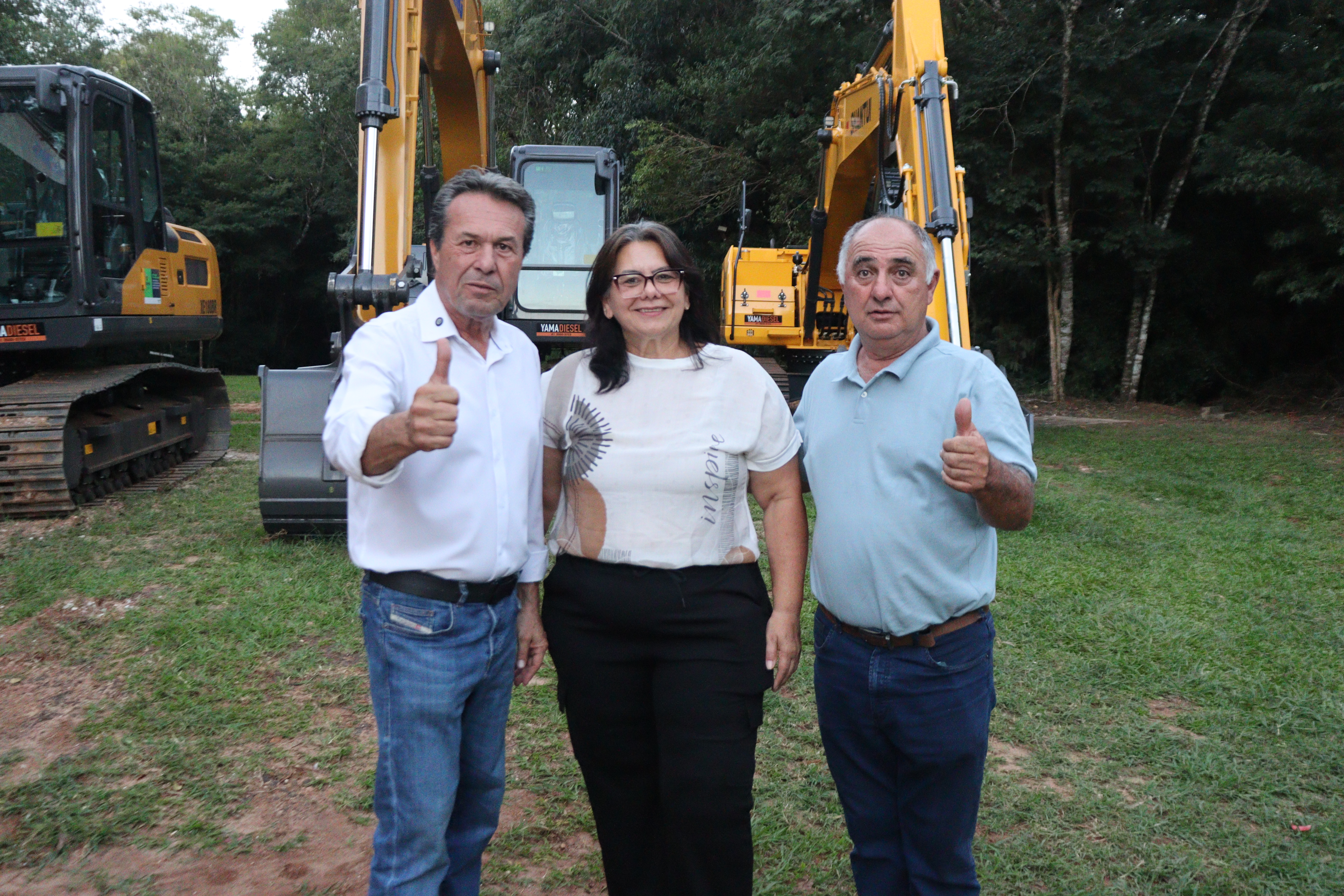Mato Rico recebe maquinários por meio do programa Rota do Progresso